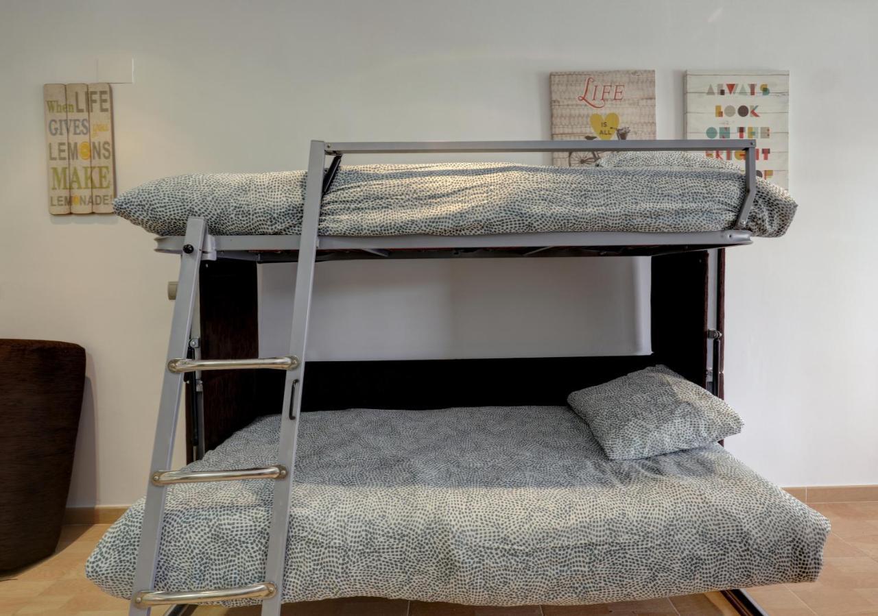 شقة 071 - Beachside Studio Perfect For A Family Getaway توريمولينوس المظهر الخارجي الصورة